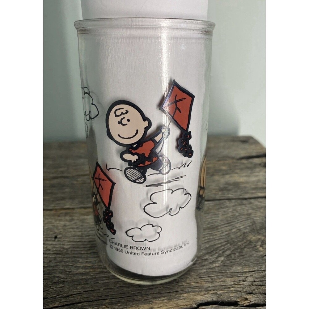 Vintage 1950 Peanuts Charlie Brown - Glass Tumbler Collectible